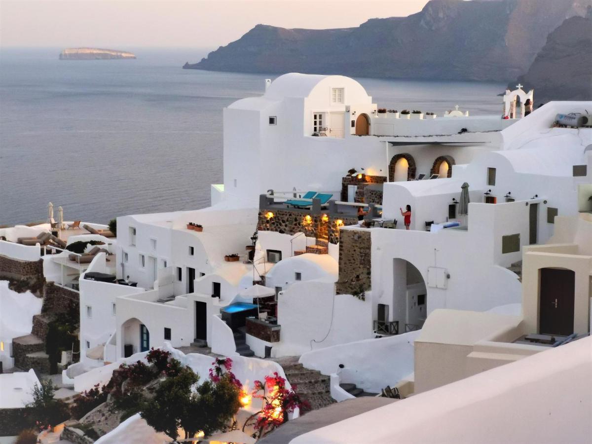 Aqua & Terra Traditional Cave Houses Oia  Exterior foto